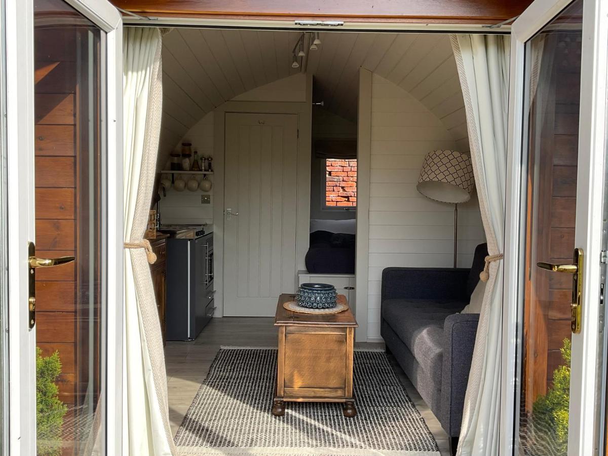 Secluded Cosy Luxury Pod With Wood Fired Hot Tub Hotel Shrewsbury Ngoại thất bức ảnh